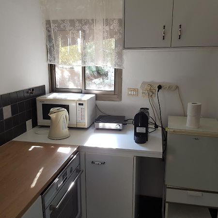 A Pastoral B & B Giv'at Ada 外观 照片
