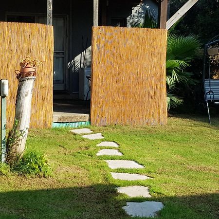 A Pastoral B & B Giv'at Ada 外观 照片