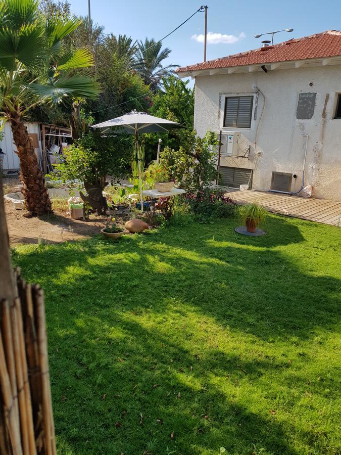 A Pastoral B & B Giv'at Ada 外观 照片